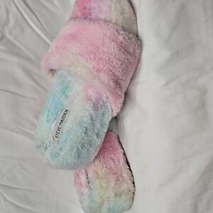 Steve‎ Madden Multicolor Fuzzy Slippers Size 7